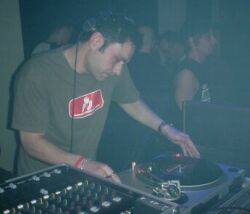 Dimi @ Speakerplay 04-04-03